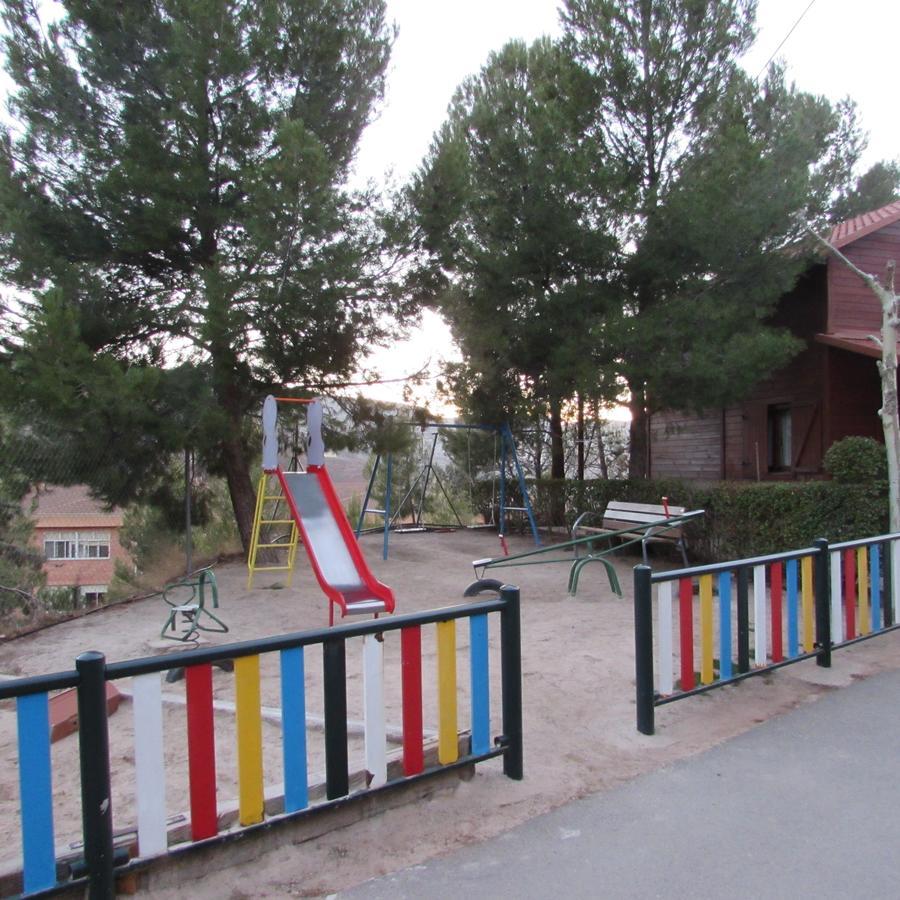 Camping-Bungalows Ciudad De Albarracín Екстериор снимка